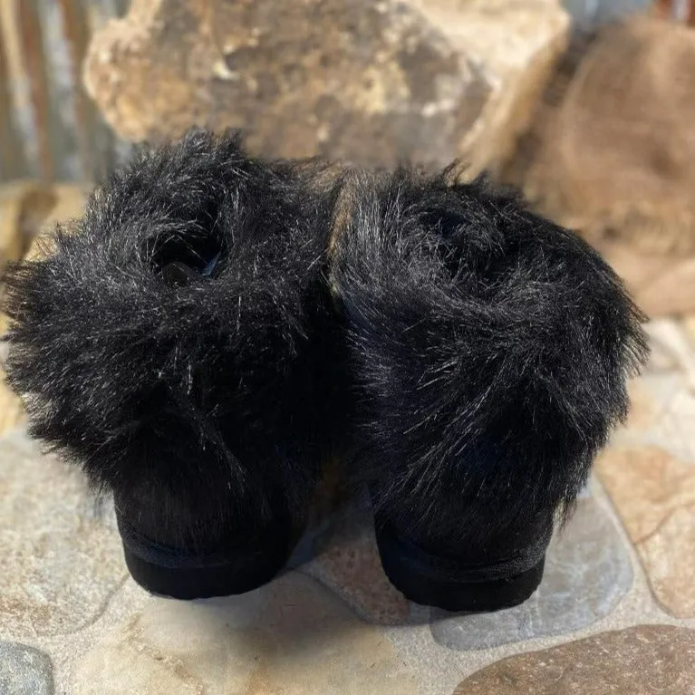 Black Frost Cozy Booties