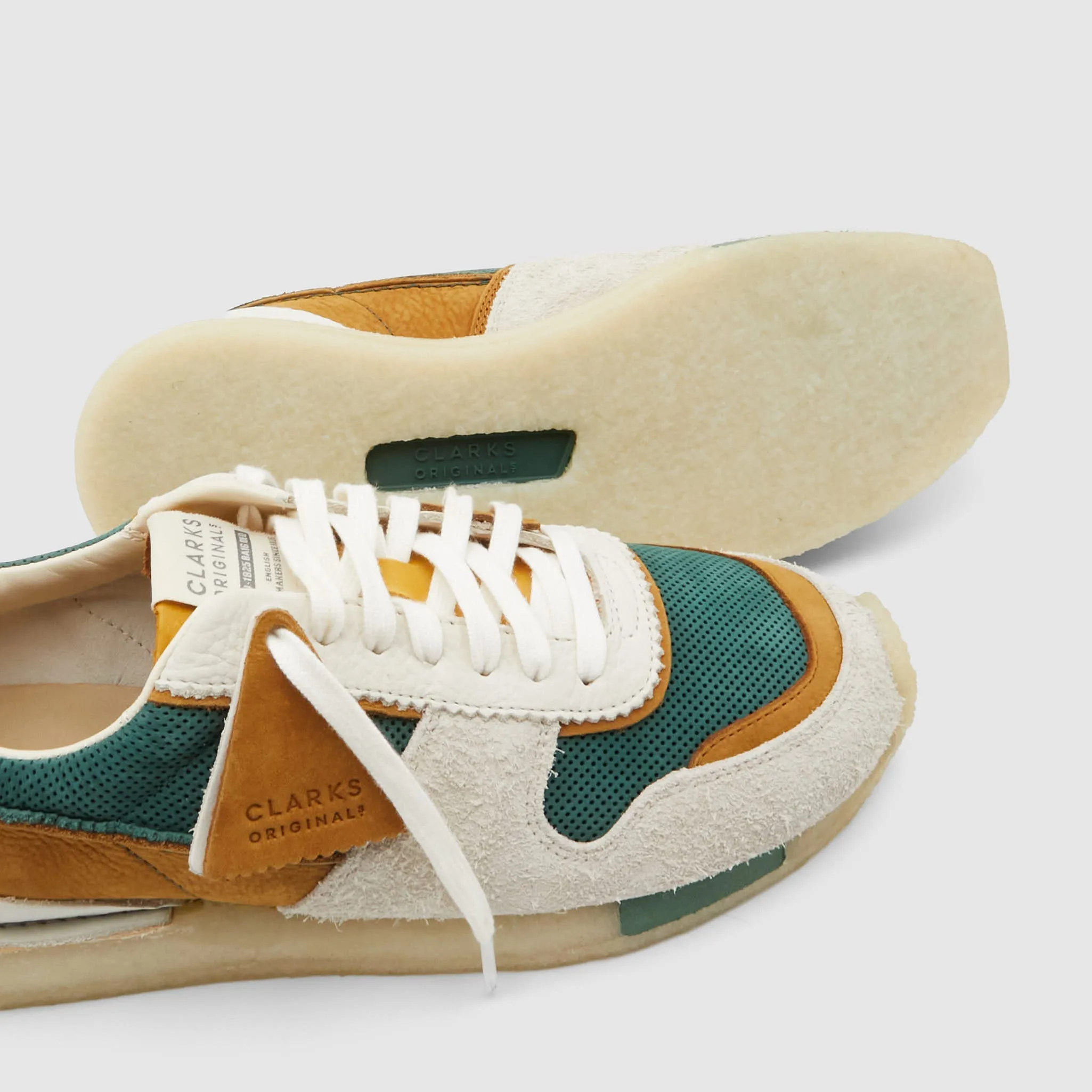 Clarks Torrun Comfort Sneaker