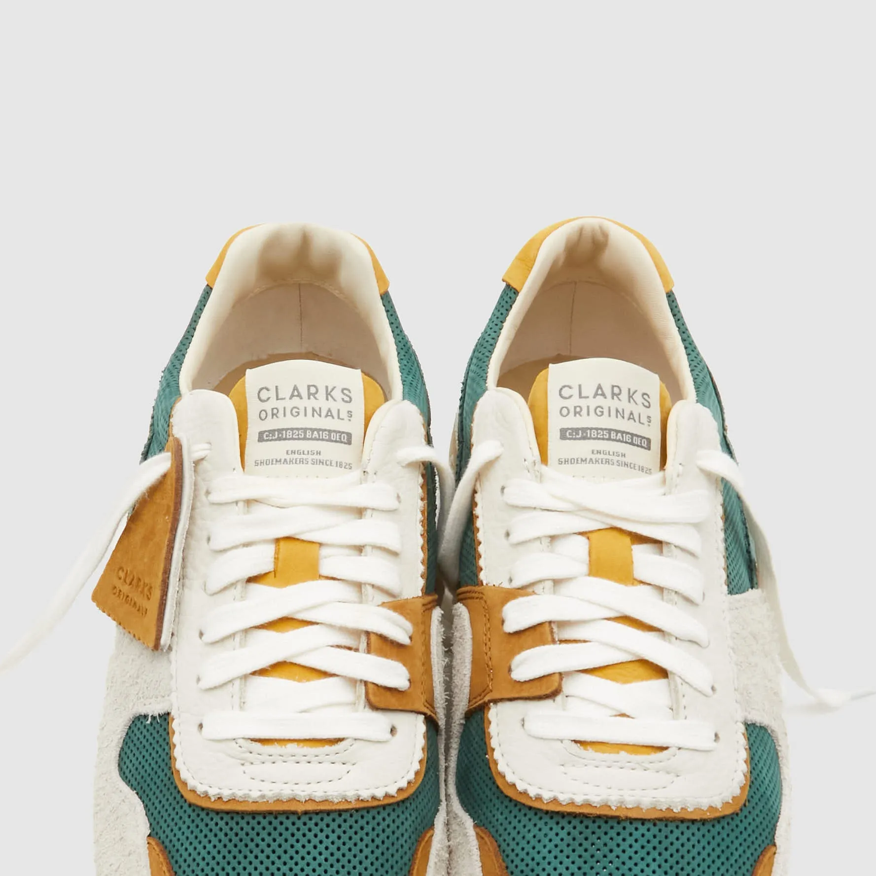 Clarks Torrun Comfort Sneaker