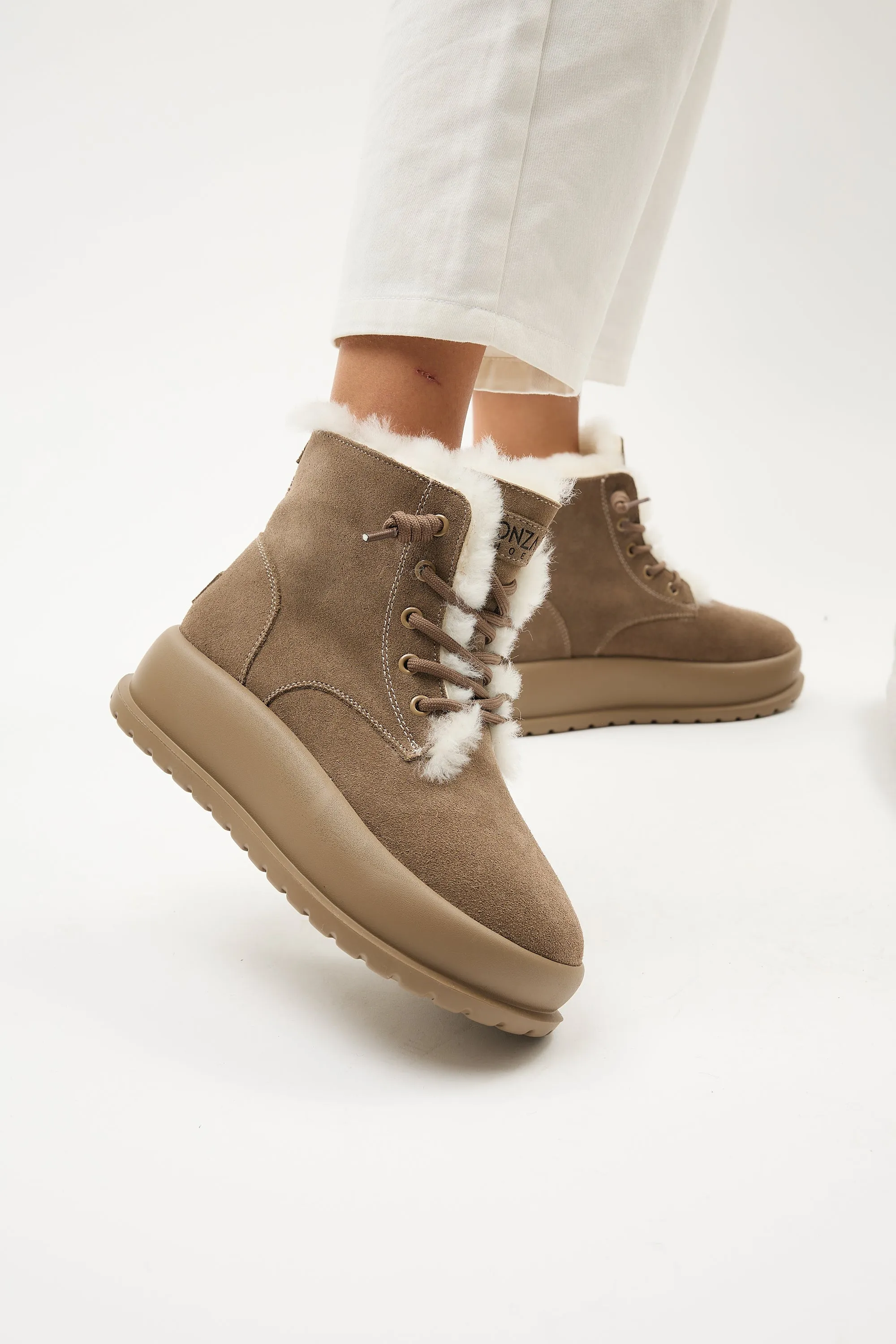 Dara Khaki