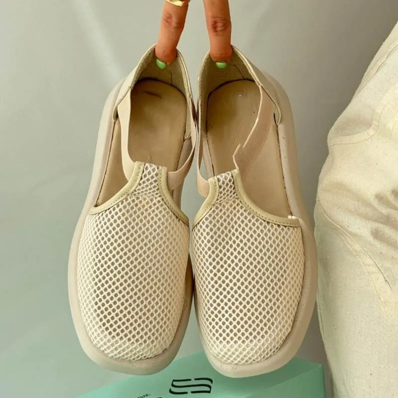 Hollowed Out Breathable Mesh Sandals