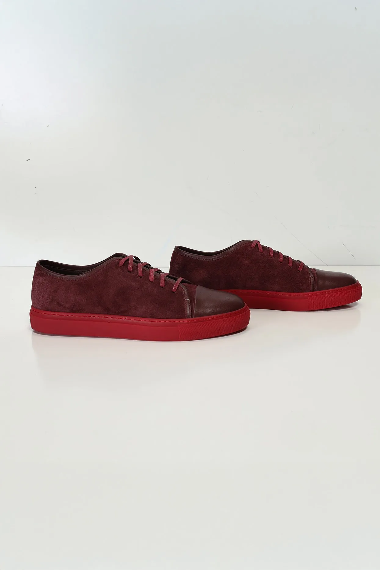 Leather and Suede Court Sneakers - Burgundy Red