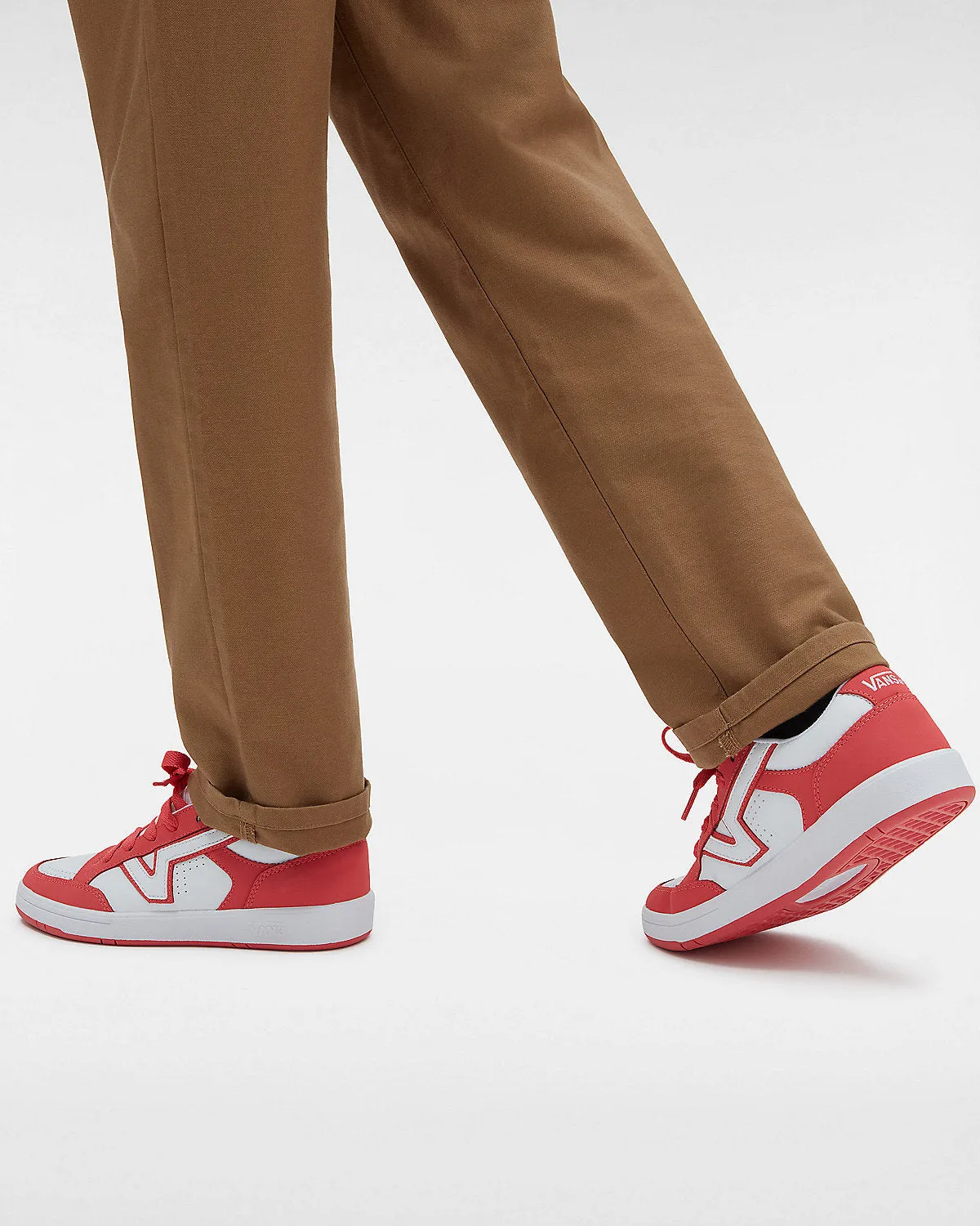VANS Unisex Lowland ComfyCush Trainers - Shortcake Strawberry Cream