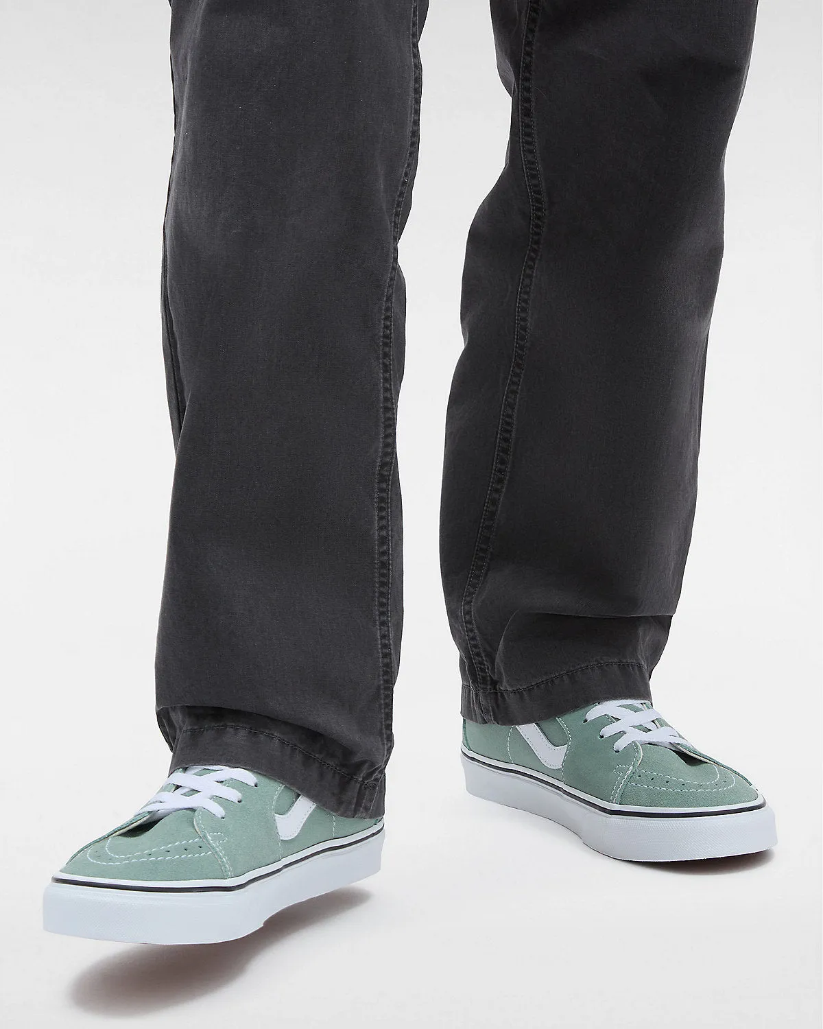 VANS Unisex Sk8-Hi Color Theory Trainers - Iceberg Green